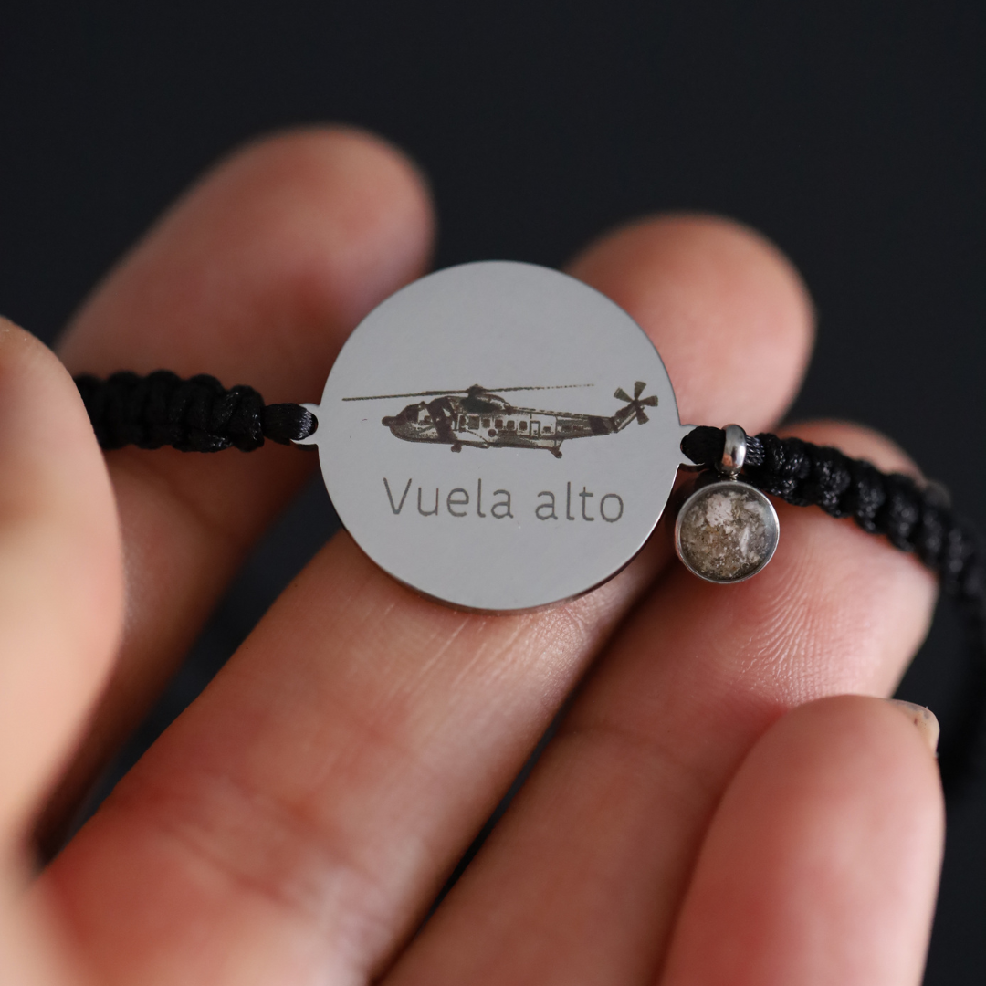 "Eternal Moment" bracelet custom laser engraved with your photo