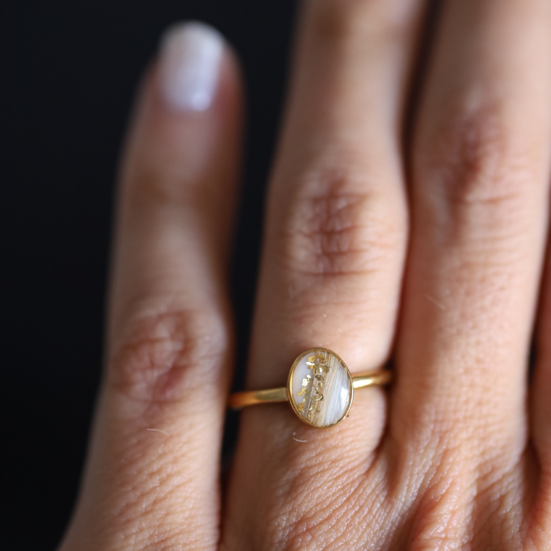 "Footprint" Ring with ashes or hair (stainless steel)