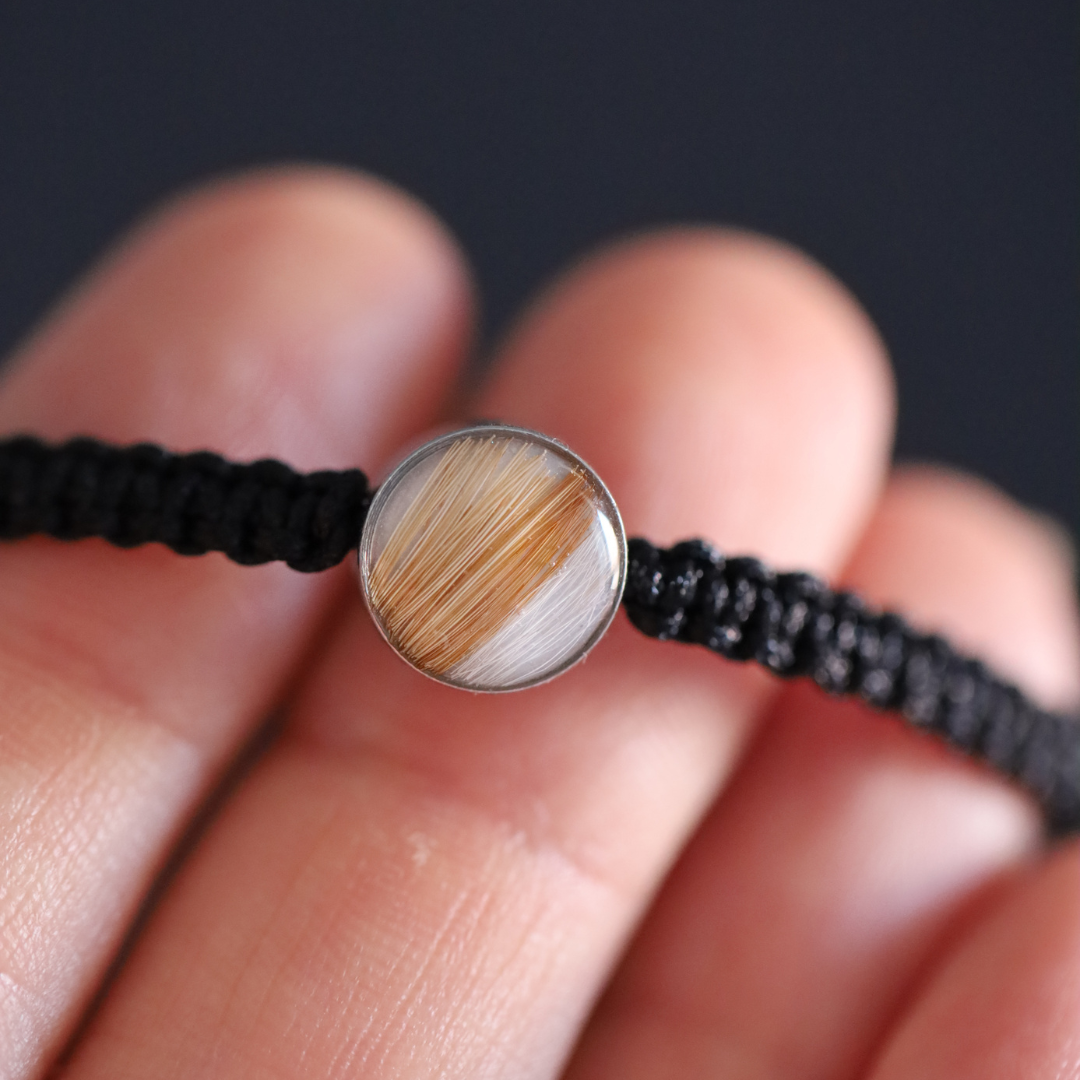 "Hug" bracelet with ashes or hair (stainless steel)