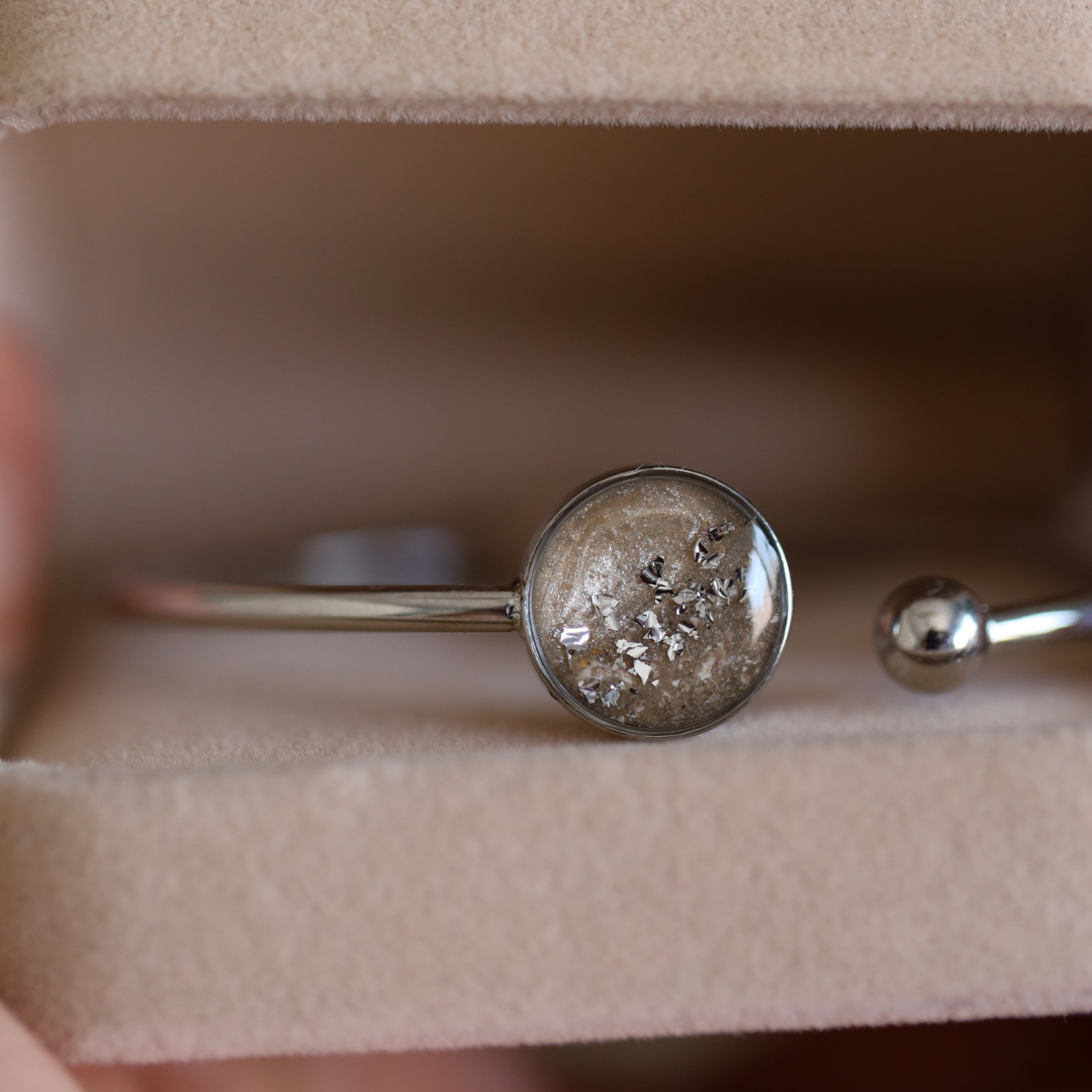 "Legacy" Bracelet with Ashes or Hair (stainless steel)
