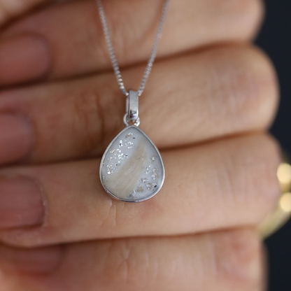 "Origin" pendant for ashes or hair (925 silver)