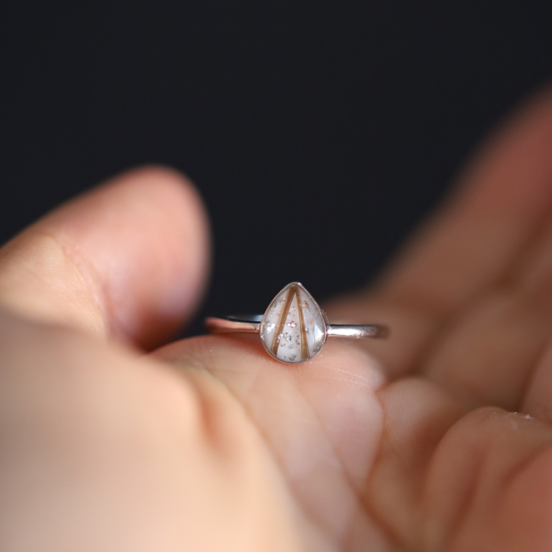 Ring „Pfote“ mit Asche oder Haar (925er Silber)